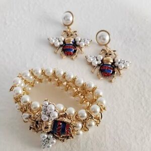 Vintage Honeybee Elegant Gold Pearl Bracelet&Earrings Set